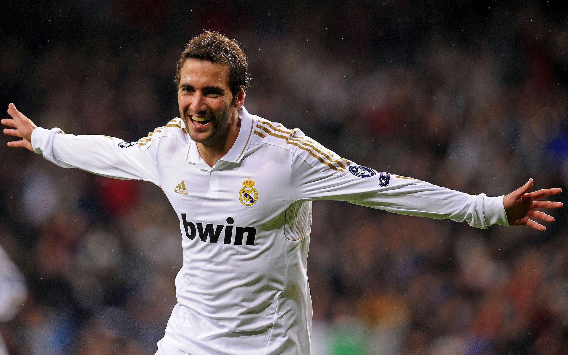 勇士追求冠军,库里状态火热,勇士队 库里