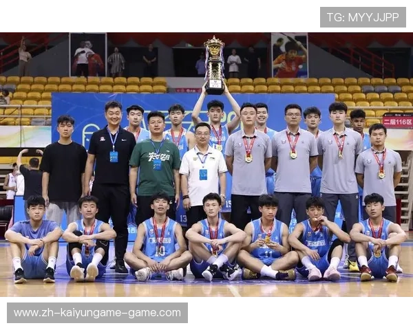 广东宏远稳步前行，争夺冠军！，广东宏远夺冠视频
